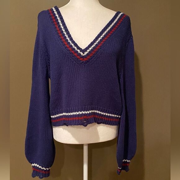 Lovers + Friends Navy Cropped Sweater Size Large V Neck - Picture 2 of 11